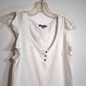 LILLA P Womens XS White Ruffled Strap & Neck Crop‎ Tank Boat Neck Lightweight